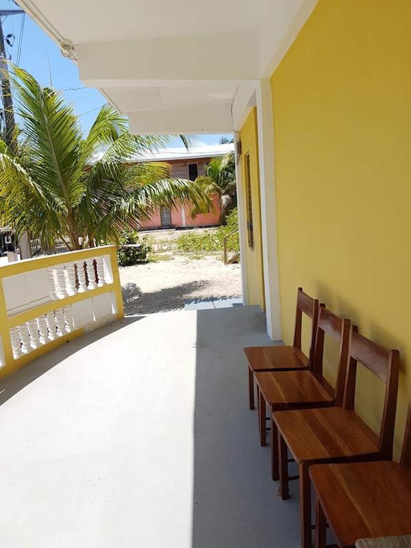 Serenade Hotel Placencia 외부 사진