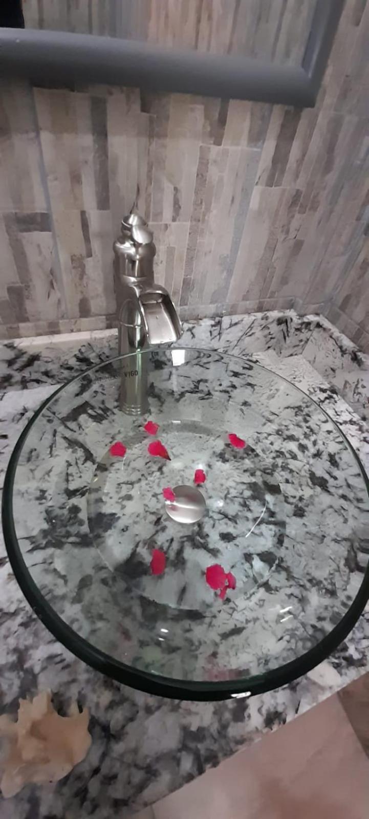 Serenade Hotel Placencia 외부 사진
