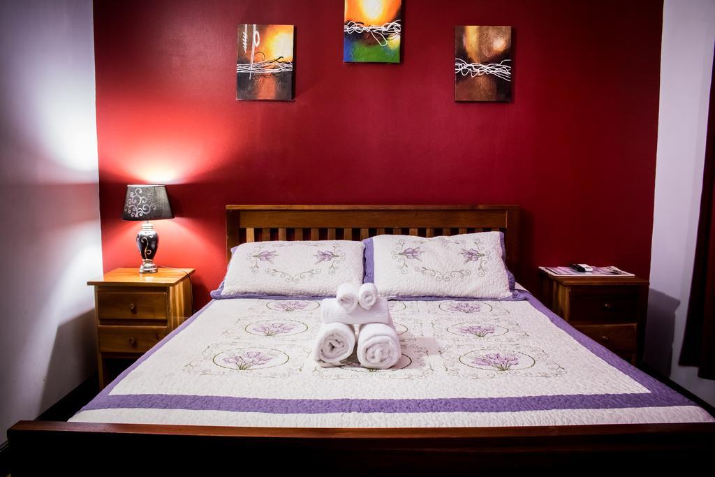 Serenade Hotel Placencia 외부 사진