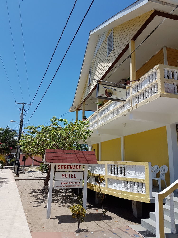 Serenade Hotel Placencia 외부 사진