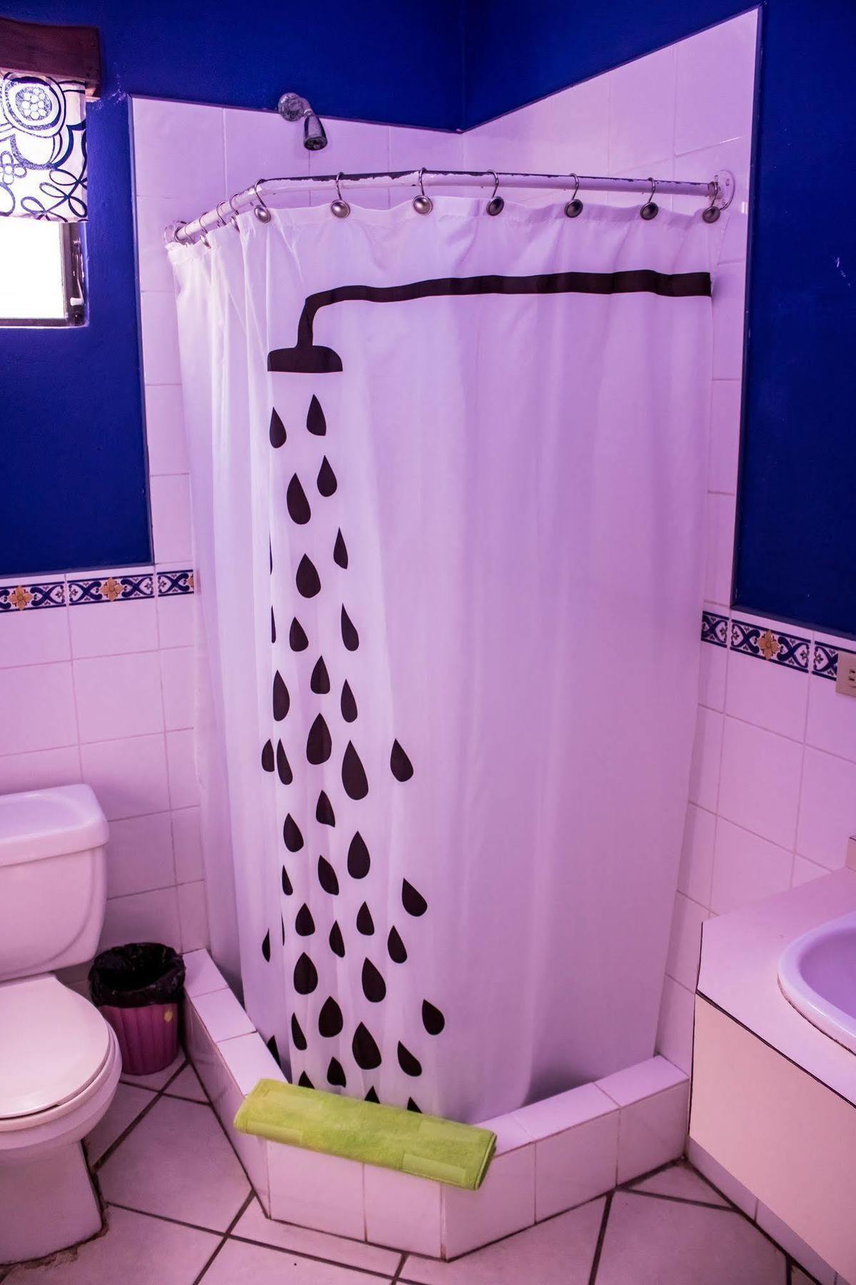 Serenade Hotel Placencia 외부 사진