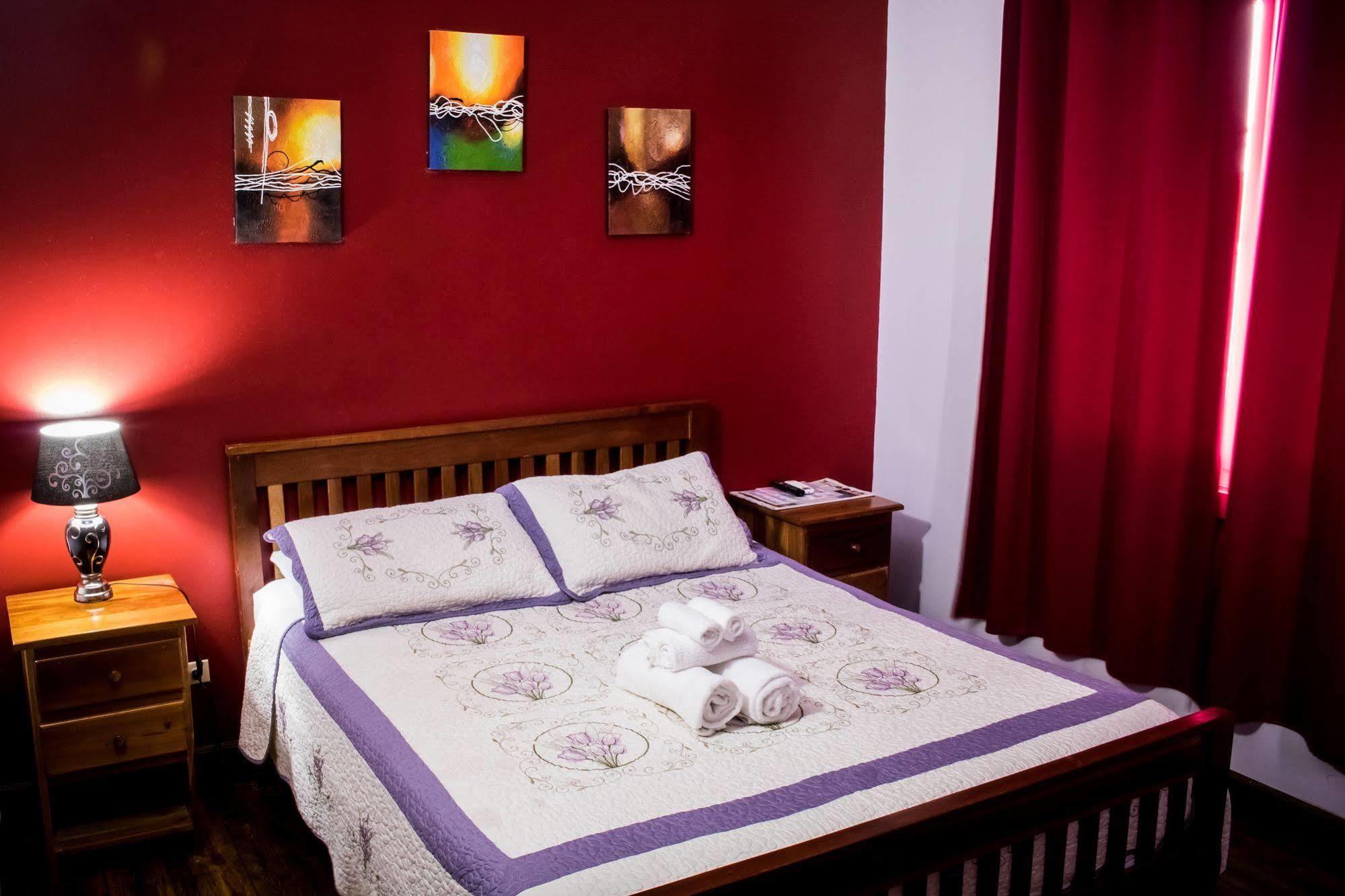 Serenade Hotel Placencia 외부 사진